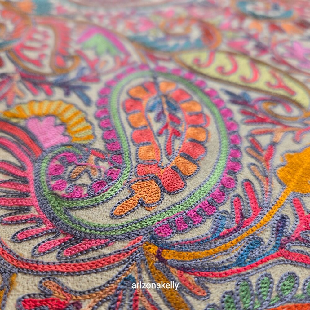 NWOT Cashmere Scarf Wrap Stole Chain Stitch Embroidery Colorful - Picture 7 of 17